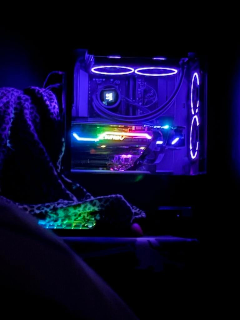 Gaming pc | RTX 3080 ti | 32gb ddr5 | Ryzen 5 7600x, Ophalen, 32 GB, Zo goed als nieuw, Gaming