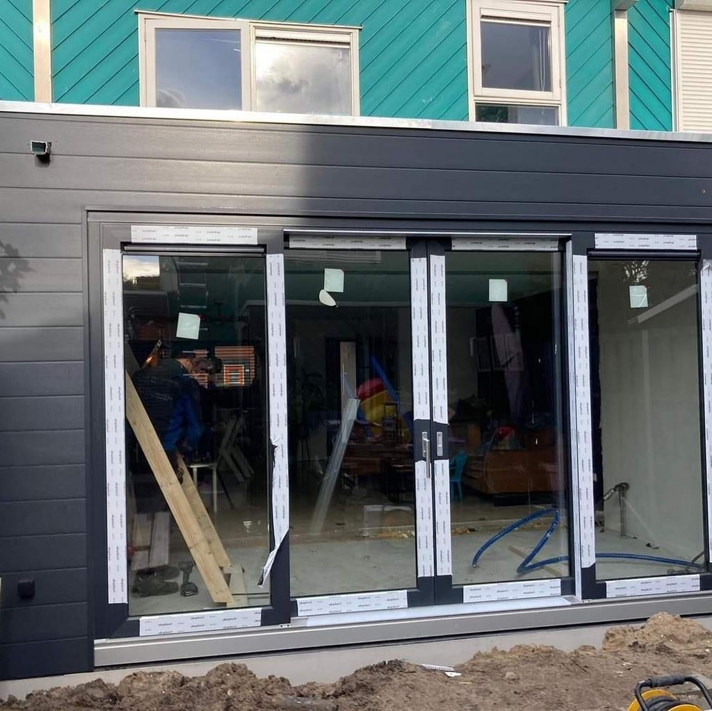 Actie : kunststof gevelbekleding € 60 incl per plank, Diensten en Vakmensen, Aannemers