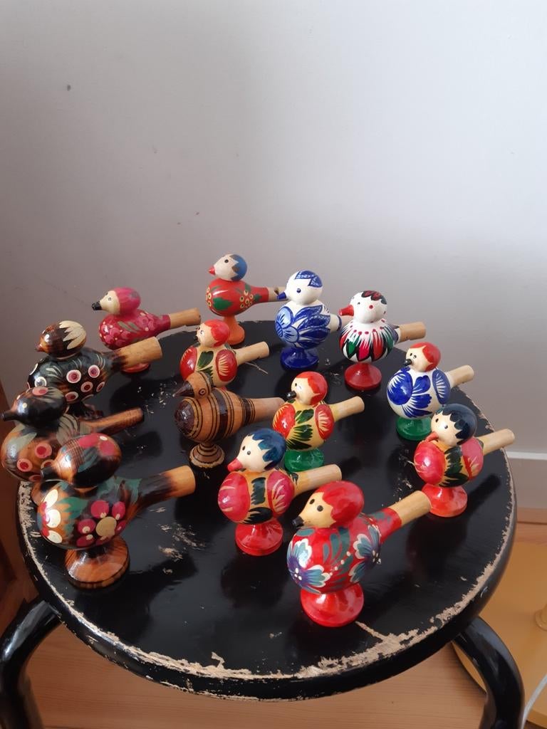 14 houten vogels.  Fluitjes.  Kunstwerk., Ophalen of Verzenden