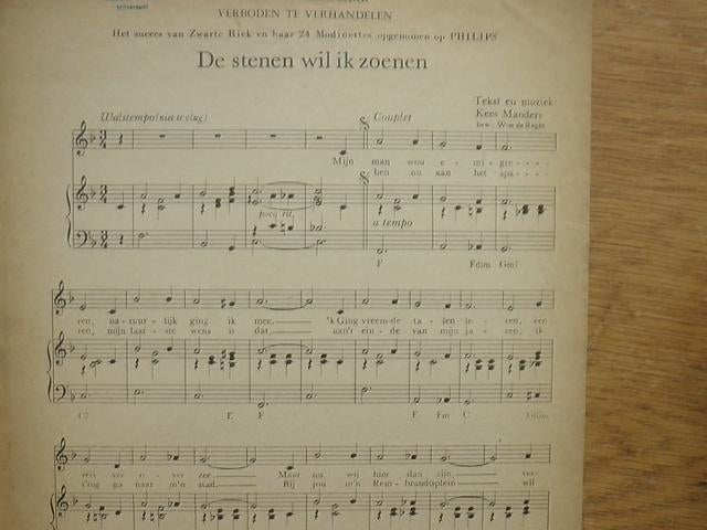 DE STENEN WIL IK ZOENEN  + DE MODINETTES, Gebruikt, Ophalen of Verzenden, Artiest of Componist, Populair