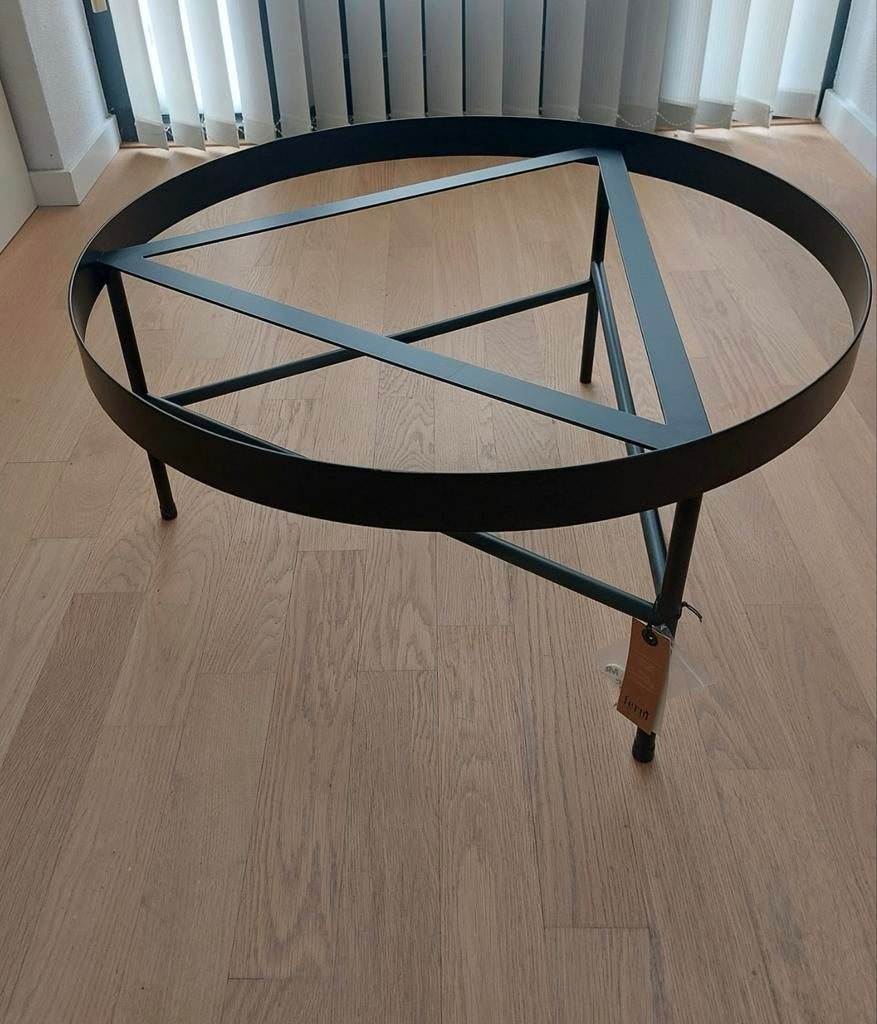 Frame van de Ferm Living Marble Sofabord salontafel, Ophalen, 100 tot 150 cm, 50 tot 75 cm, Rond