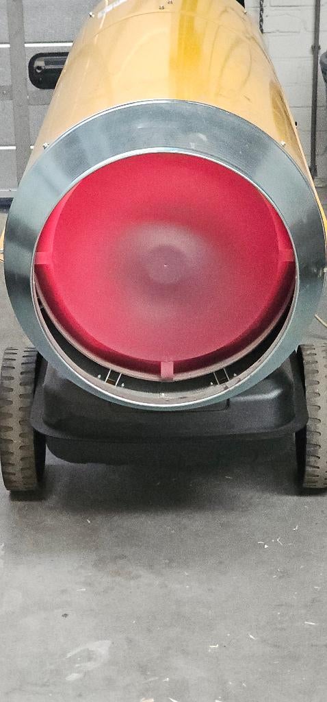 Master Directe Diesel Heater B 360 - 111 KW. Kanon, Doe-het-zelf en Verbouw, Verwarming en Radiatoren, 30 tot 80 cm, Kachel, Ophalen of Verzenden