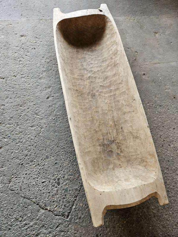 oude trog ``WOONWINKEL RUSTIEK``, Ophalen