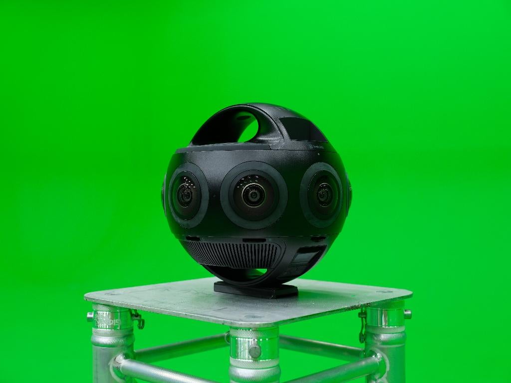 Insta360 TITAN, Audio, Tv en Foto, Fotografie | Accu's en Batterijen, Zo goed als nieuw, Ophalen