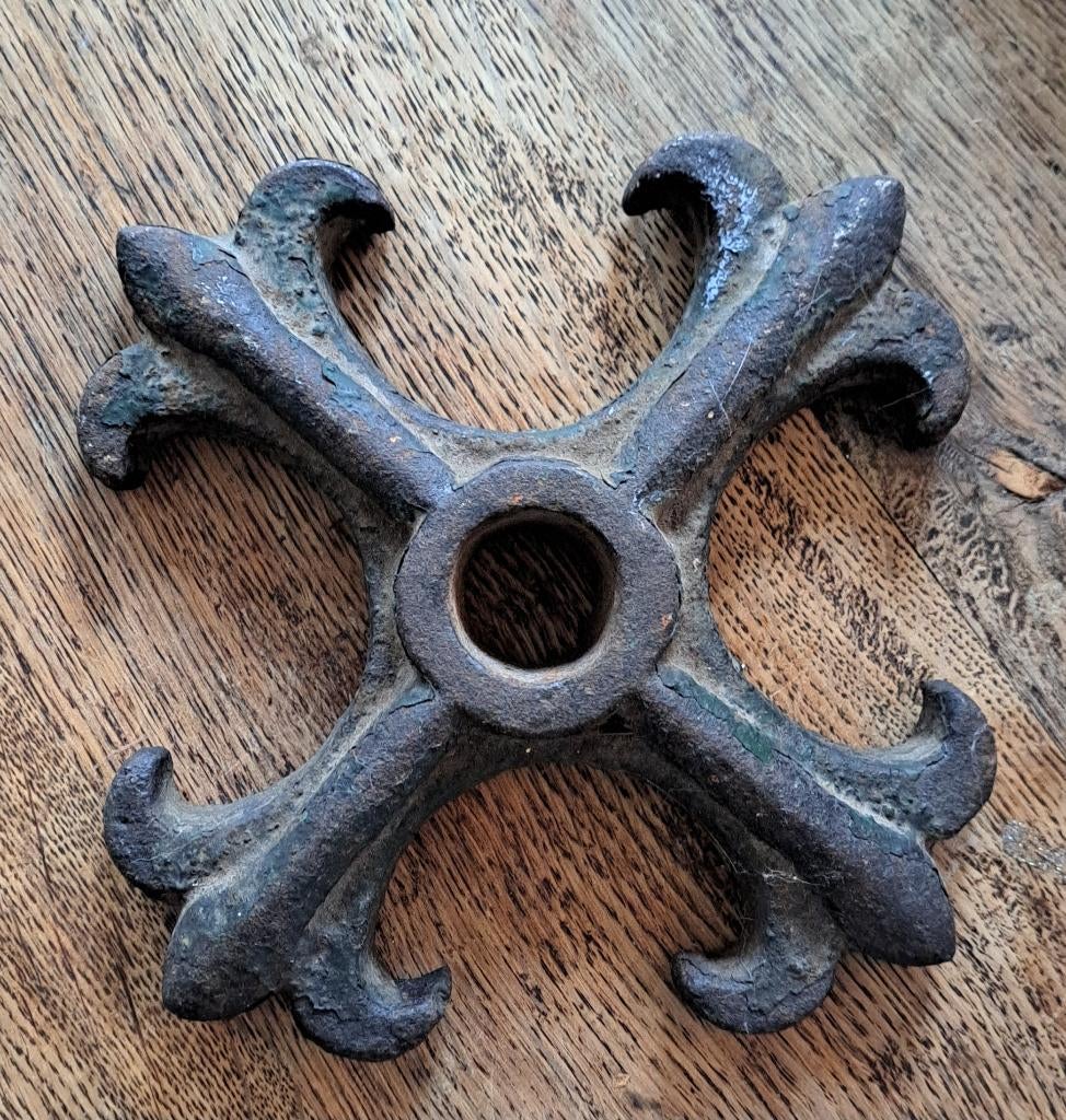 Heavy Iron ornnament/Zwaar ijzeren ornament, Antiek en Kunst, Curiosa en Brocante, Ophalen
