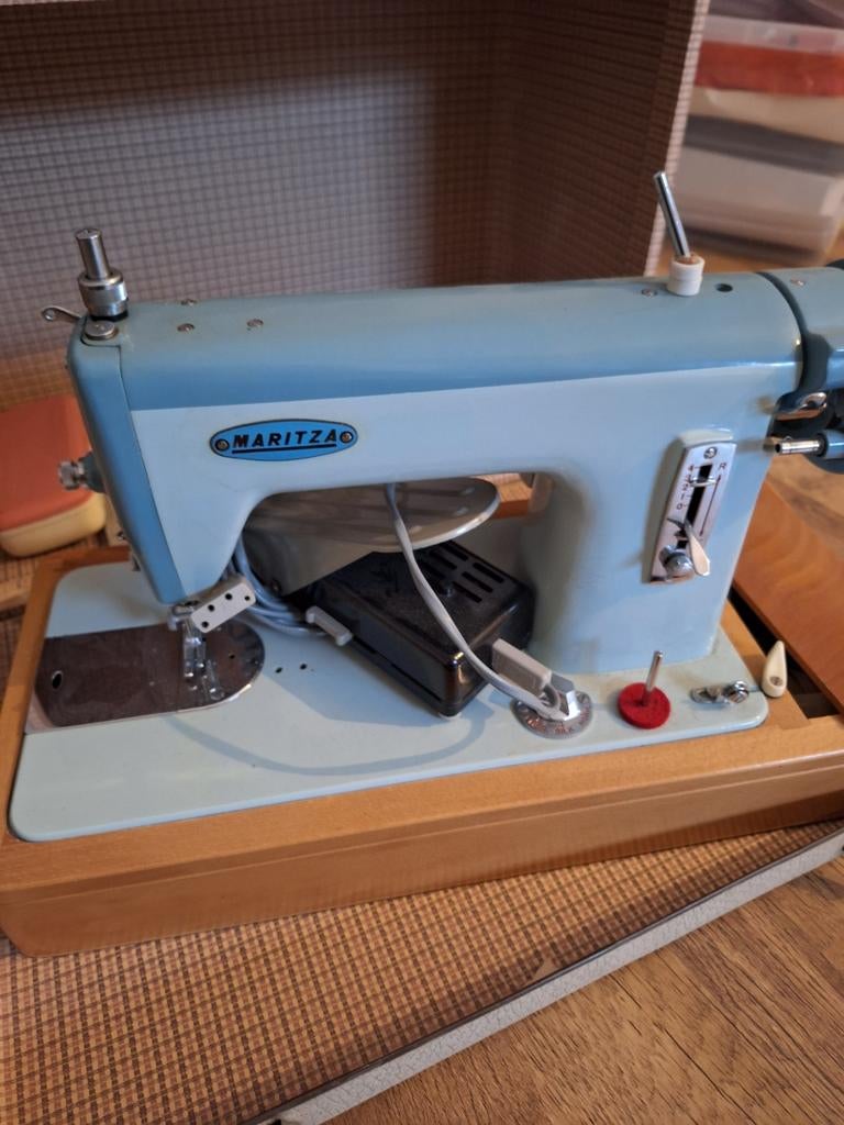 Vintage Maritza Naaimachine - H1360, Hobby en Vrije tijd, Naaimachines en Toebehoren, Ophalen, Gebruikt, Naaimachine, Overige merken