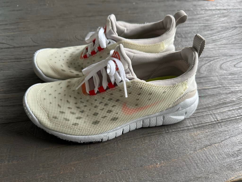 Nike Free trail running schoenen 40,5, Ophalen of Verzenden, Zo goed als nieuw, Sneakers of Gympen