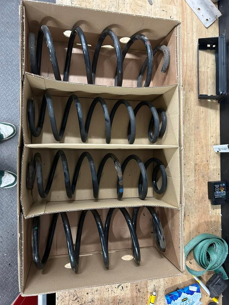 Veren voor+achter VW Scirocco 2011 1.4tsi, Ophalen, Volkswagen