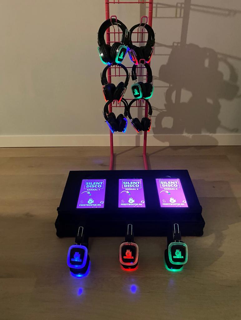 Silent Disco: compleet met tablets, ontvangers en meer, Ophalen, Zo goed als nieuw, Versiering, Verjaardag