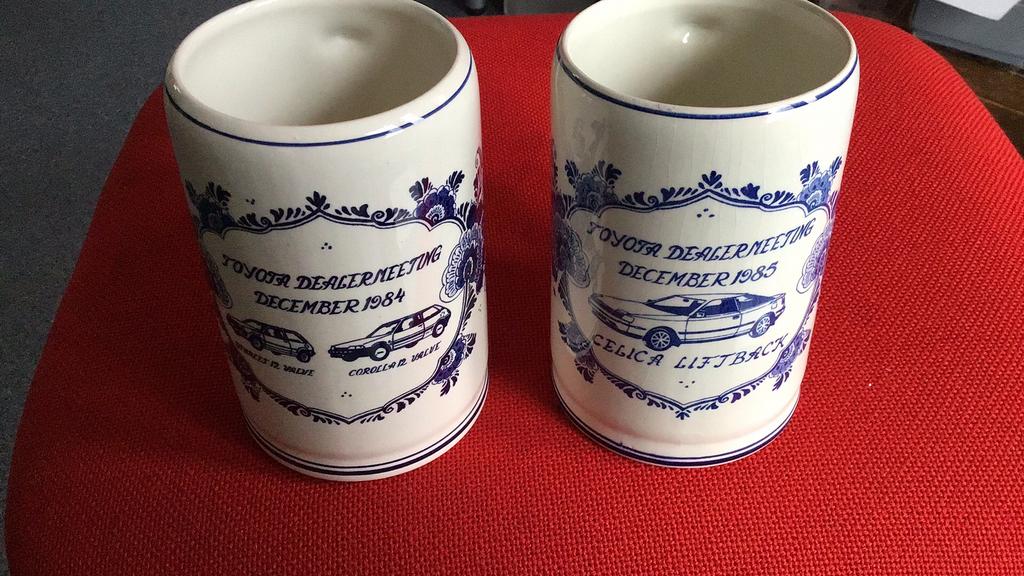 TOYOTA LIEFHEBBER ? BIERPULLEN MINI OPLAGE ! LOT 2x APART !, Ophalen of Verzenden, Nieuw, Overige typen, Overige merken