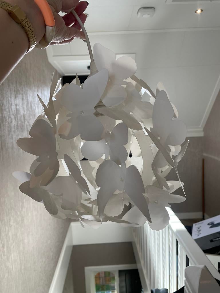 Mooie vlinder hanglamp, Ophalen of Verzenden, Zo goed als nieuw, Kunststof, Minder dan 50 cm
