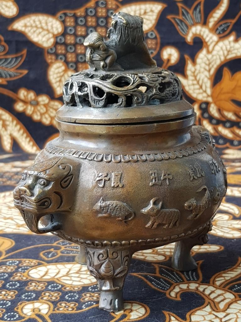 Mooie antieke Chinese dierenriem wierookbrander van brons., Ophalen of Verzenden