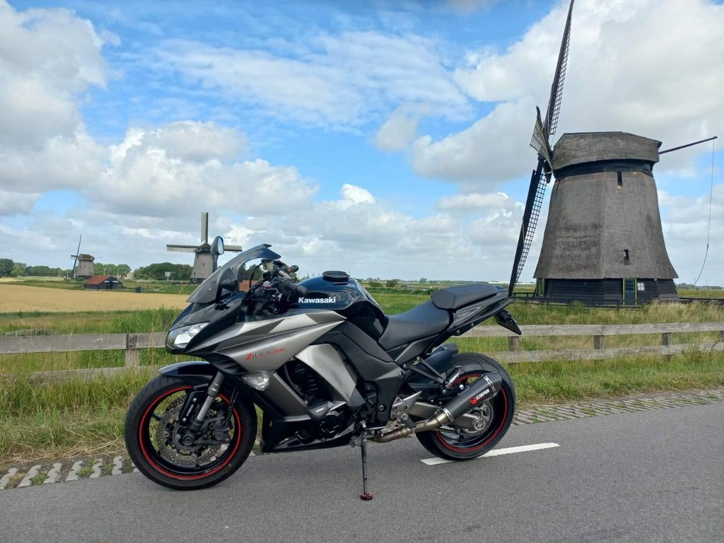 Kawasaki z1000sx uit 2013