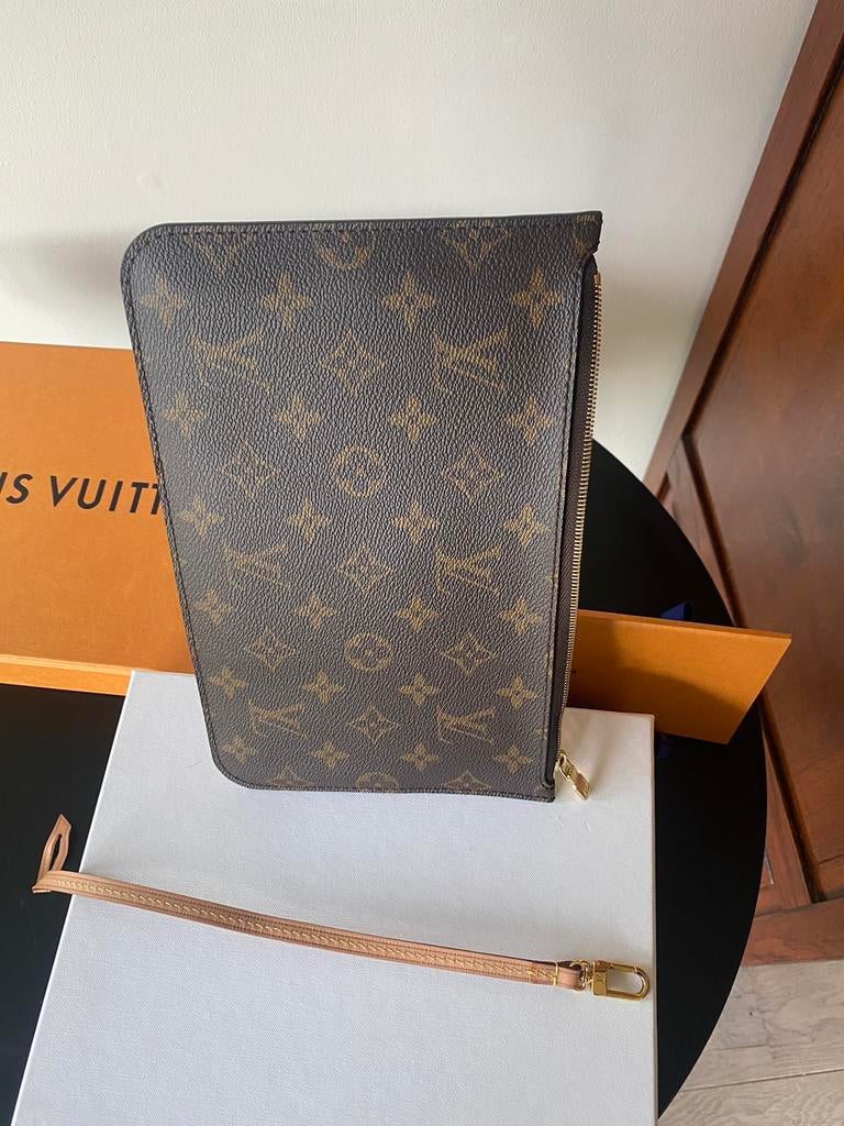 Louis Vuitton Neverfull GM pouch / clutch orgineel, Ophalen of Verzenden, Zo goed als nieuw, Bruin, Avondtasje