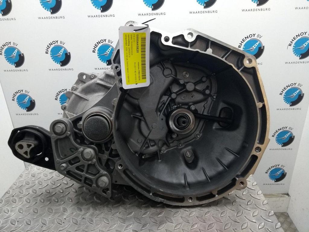 FORD FIESTA TRANSMISSIE / VERSNELLINGSBAK 2017, Ophalen of Verzenden, Gebruikt, Stiba lid
