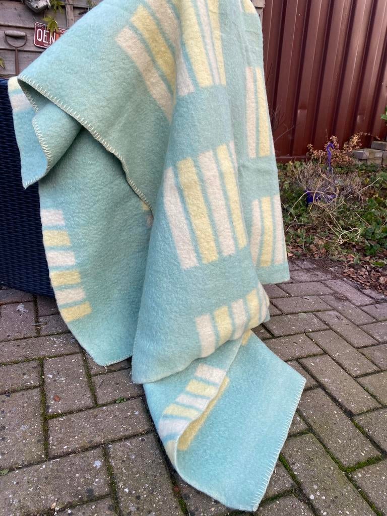 Prachtig licht groene vintage wollen deken, Ophalen of Verzenden, Zo goed als nieuw