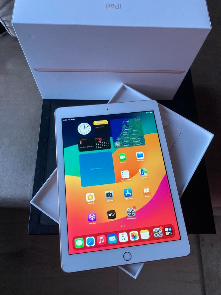 Apple Ipad 6e Generatie Rosé Gold Zeer nette staat, Computers en Software, Apple iPads, 10 inch, 32 GB, Apple iPad, Ophalen of Verzenden