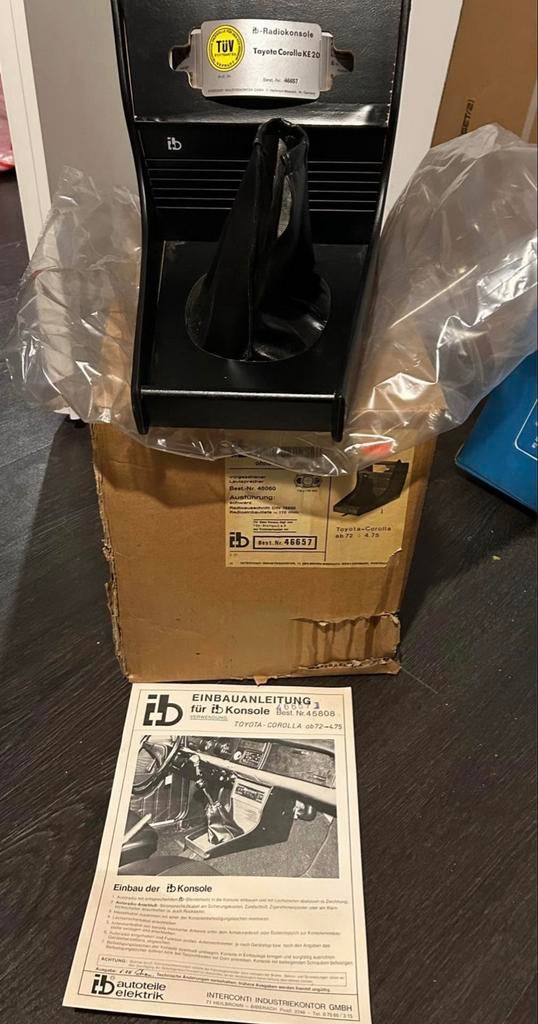 IB Radioconsole Toyota Corolla KE20 - Nieuw in doos, Ophalen of Verzenden, Nieuw