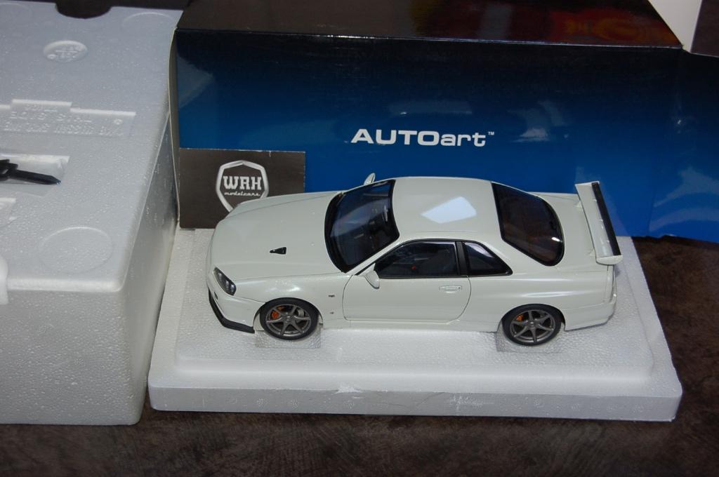 1:18 NISSAN SKYLINE GTR R34 white 77406 Autoart in doos WRH, Verzenden, Zo goed als nieuw, Auto, Autoart