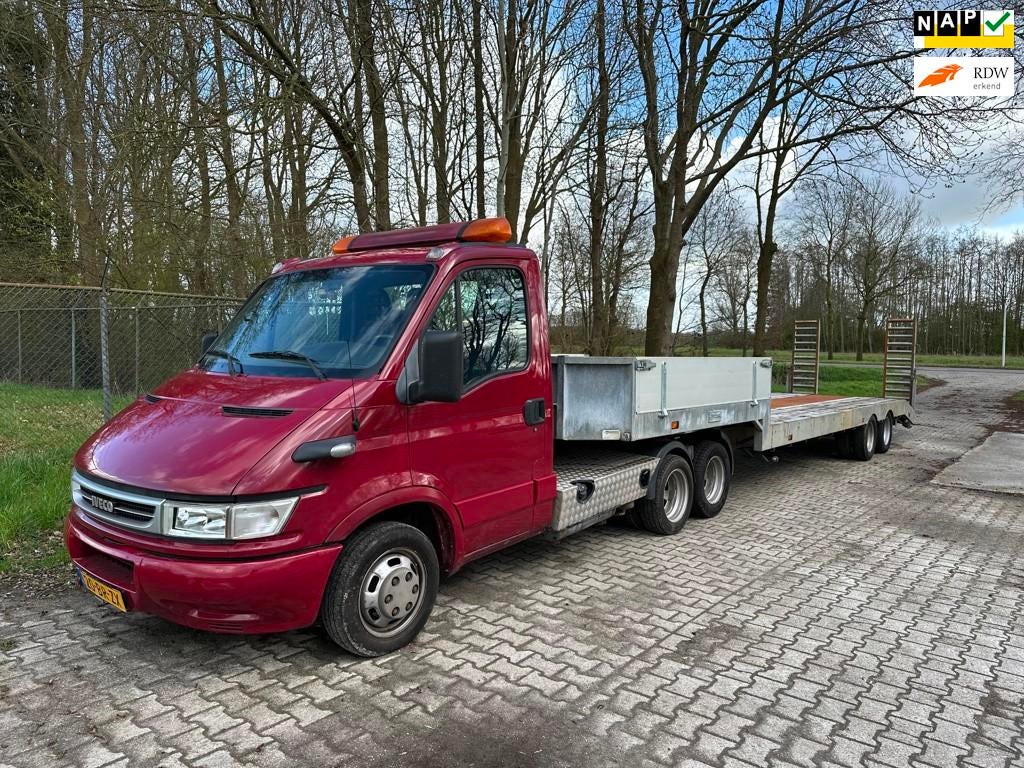 Iveco Daily Be combinatie oplegger semi dieplader clixtar je, ABS, Achterwielaandrijving, Gebruikt, 4 cilinders