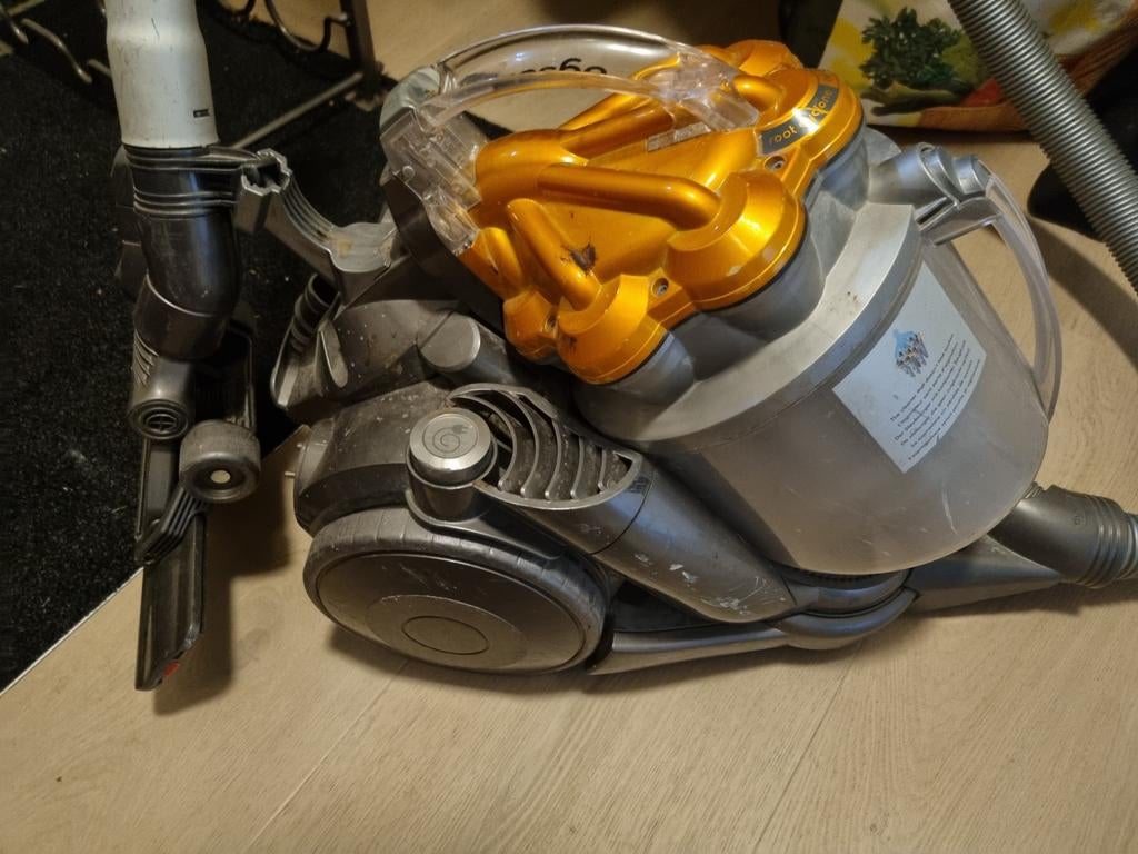Dyson zakloze stofzuiger - defect voor onderdelen/reparatie, Witgoed en Apparatuur, Ophalen of Verzenden, Niet werkend, Reservoir