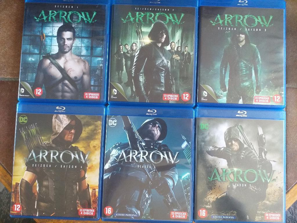 Arrow Seizoen 1 t/m 6 Bluray, Ophalen of Verzenden, Zo goed als nieuw, Tv en Series