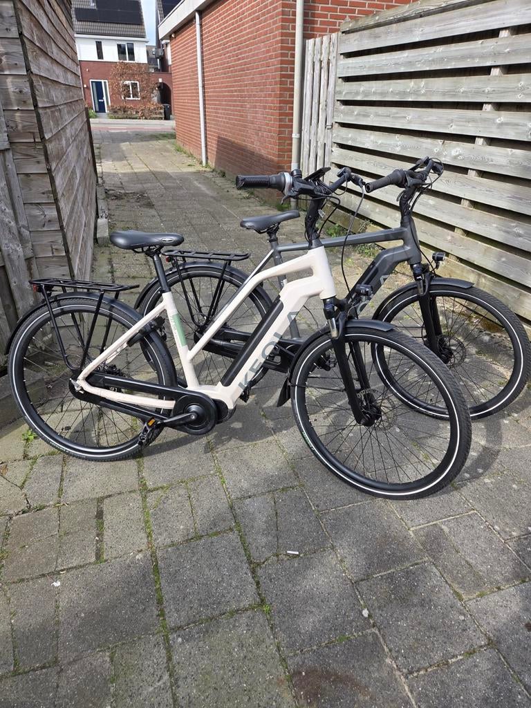 Setje keola elektrische dames en herenfiets 28inch, Zo goed als nieuw, 51 tot 55 cm, 50 km per accu of meer, Ophalen