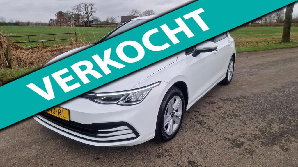Volkswagen Golf 1.5 TSI Life, 1e eigenaar. navi, stoelverw., Euro 6, 4 cilinders, Wit, Origineel Nederlands
