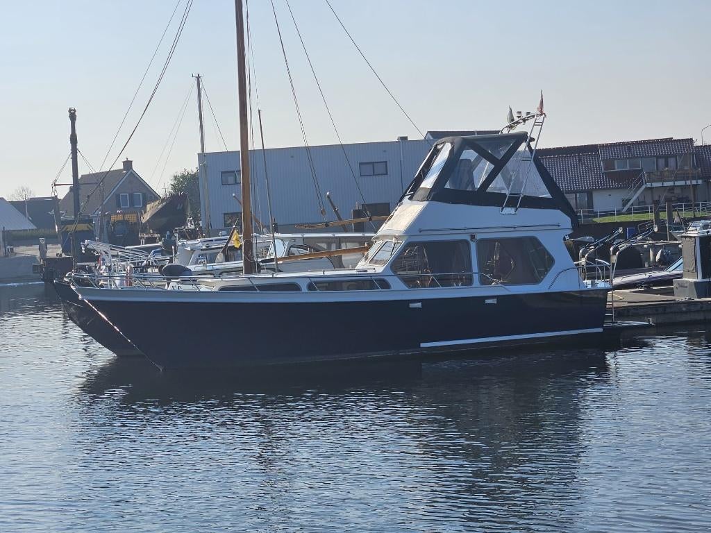 Valkkruiser 960 FLY motorboot, Ophalen, Gebruikt, Staal, Diesel