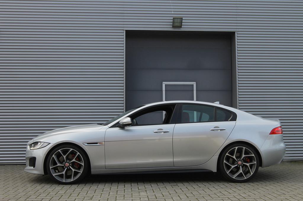 Jaguar XE 3.0 S I 340 PK I Aut. I Leder I Navi (bj 2015), Automaat, Gebruikt, Euro 6, 2995 cc