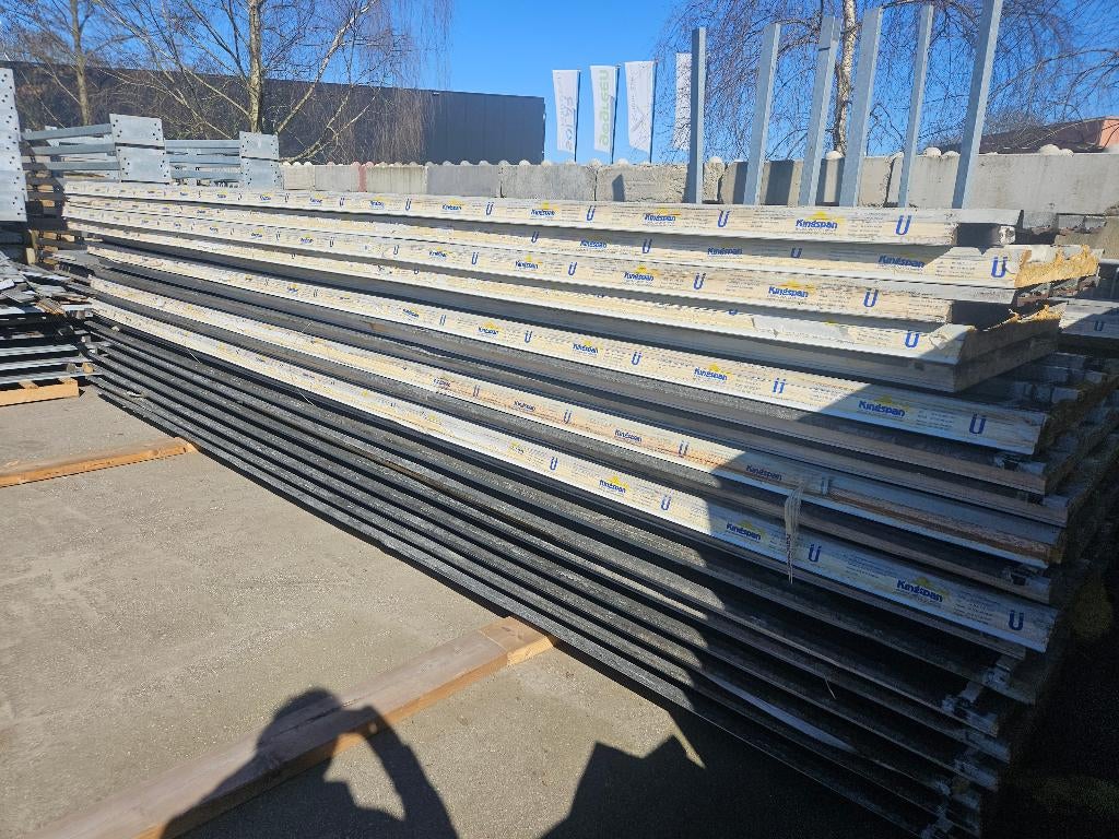 Geïsoleerde dak platen Kingspan sandwichpanelen ( 258 ), Ophalen, 50 tot 100 mm, Zo goed als nieuw, Nb