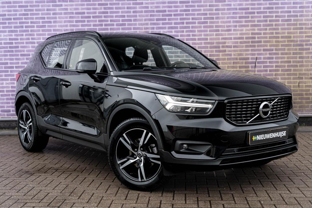 Volvo XC40 1.5 T2 R-Design | Navigatie | Adaptieve Cruise Co, Auto's, Volvo, 12 maanden, Gebruikt, Euro 6, Zwart