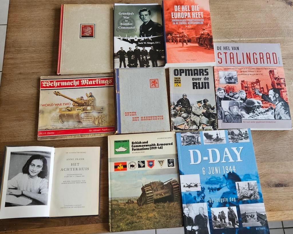 10 Boeken - €15,- Wo2 1940-1945 Duits Nederlands Engels, Ophalen of Verzenden, Gelezen