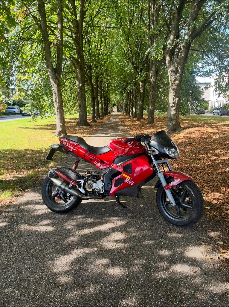 Gilera dna 70cc stage 6, Fietsen en Brommers, Scooters | Piaggio, Ophalen, Zo goed als nieuw, Tweetakt, Overige modellen