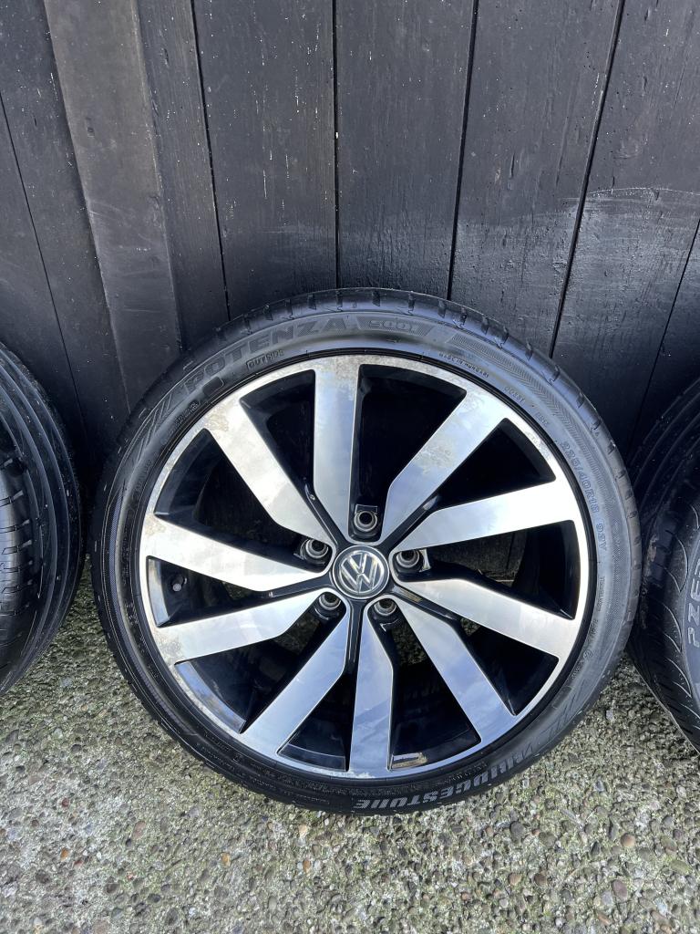 Originele Volkswagen Golf Arteon velgen 18" 5x112 Marseille, Niet ingevuld, 18 inch, Gebruikt, Banden en Velgen
