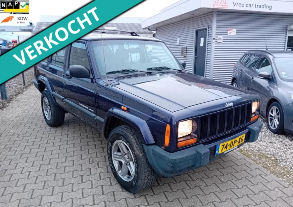 Jeep Cherokee XJ 2.5 I BJ1999 NIEUWE APK! TREKHAAK, Stof, Origineel Nederlands, Handgeschakeld, Cherokee