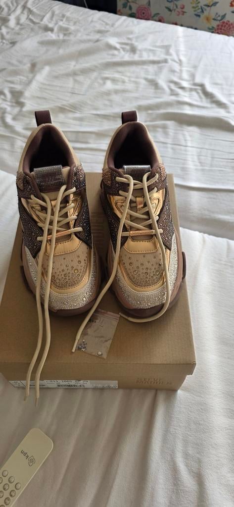 Steve madden sneakers maat 38/39 nieuw, Kleding | Dames, Schoenen, Ophalen of Verzenden, Nieuw, Sneakers of Gympen