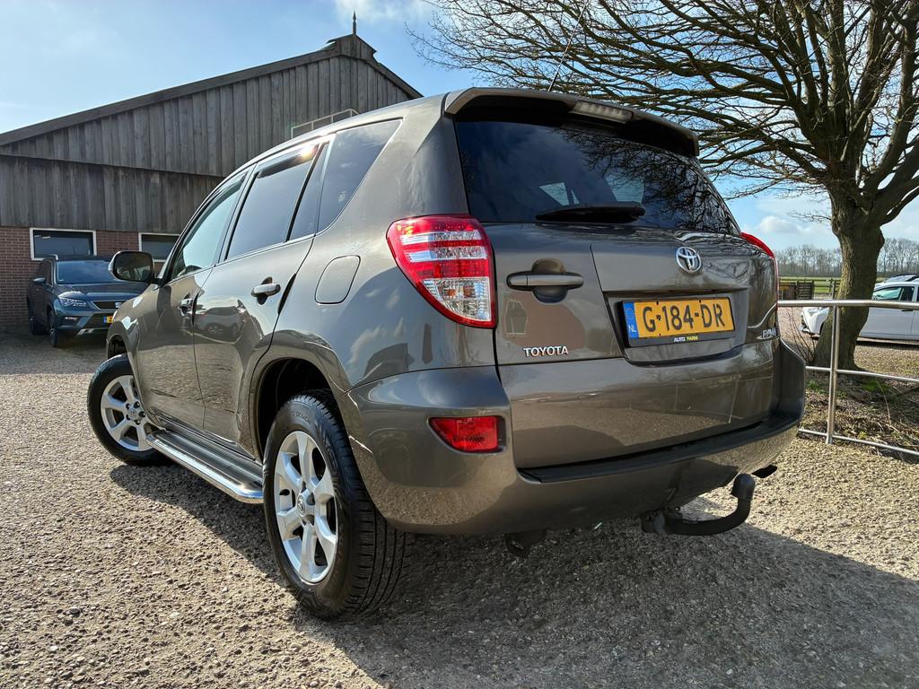 Toyota RAV4 2.0 VVTi Dynamic 2WD | Cruise + Clima + Stoel ve, Euro 5, Stof, Gebruikt, Zwart
