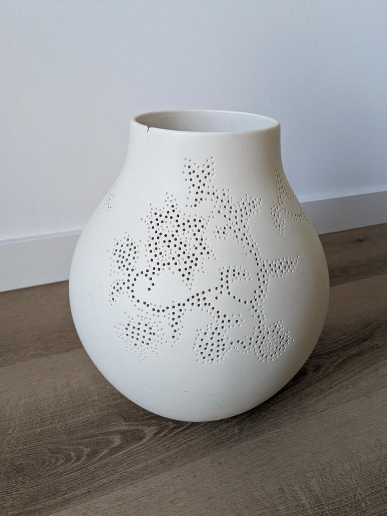 Witte Design Vaas IKEA Hella Jongerius, Huis en Inrichting, Gebruikt, Wit, Aardewerk of Porselein, Ophalen of Verzenden