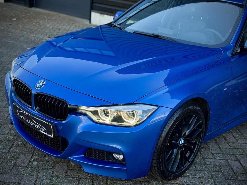 BMW 3 Serie Touring 320i M-SPORT PANO|CAMERA|LEDER|CARPLAY, 1998 cc, Euro 6, 4 cilinders, Blauw