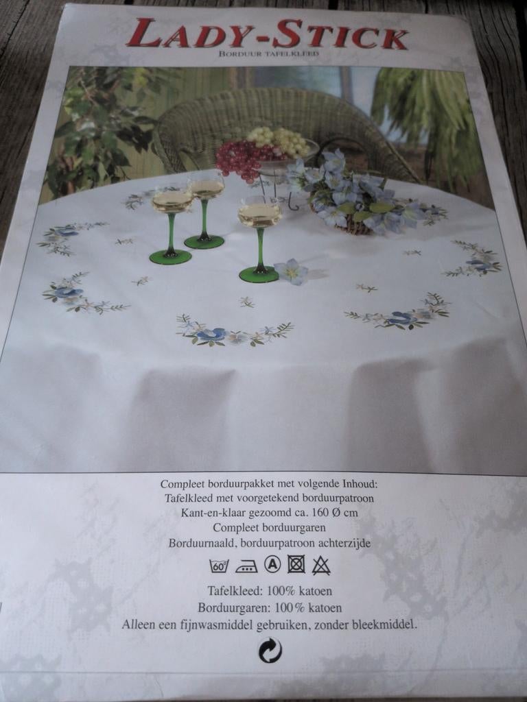 Borduur tafelkeed rond, Hobby en Vrije tijd, Borduren en Borduurmachines, Ophalen of Verzenden, Nieuw, Borduurpakket