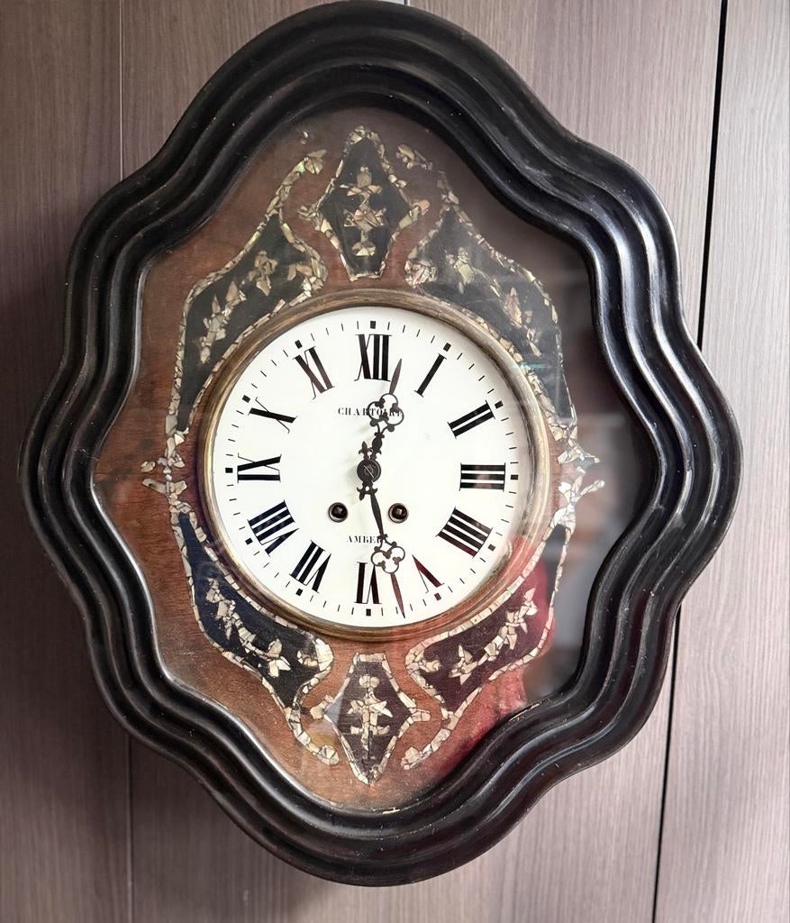 Antieke Oeil de Boeuf klok met parelmoer inleg, Ophalen of Verzenden