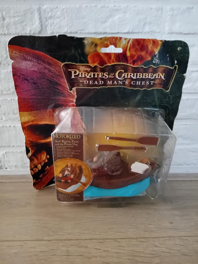 Zizzle Pirates of the Caribbean Pintel And Prison Dog Nieuw, Ophalen of Verzenden, Nieuw, Taarten, Bakvorm