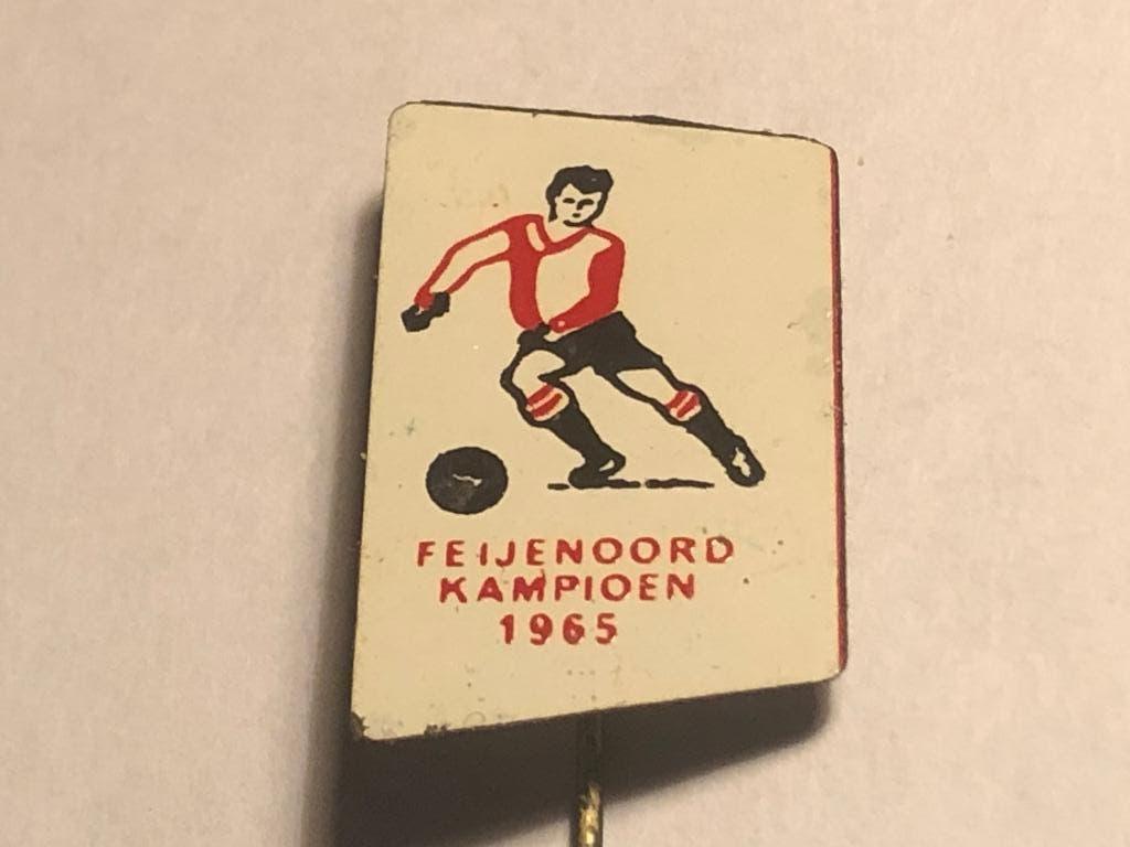 Metalen FEIJENOORD KAMPIOEN 1965 Speld., Verzenden, Zo goed als nieuw, Sport, Speldje of Pin