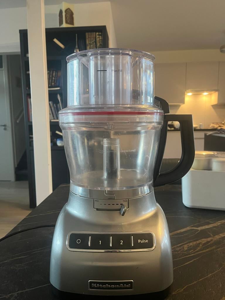 KitchenAid Foodprocessor Zilver 3,1 L - Complete set, Ophalen of Verzenden, Zo goed als nieuw, Vaatwasserbestendig, 3 snelheden of meer