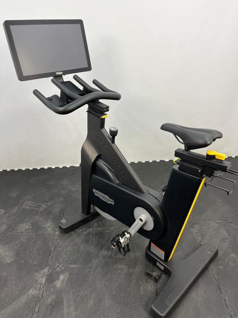 Technogym Bike, Niet ingevuld, Niet ingevuld, Ophalen of Verzenden, Benen