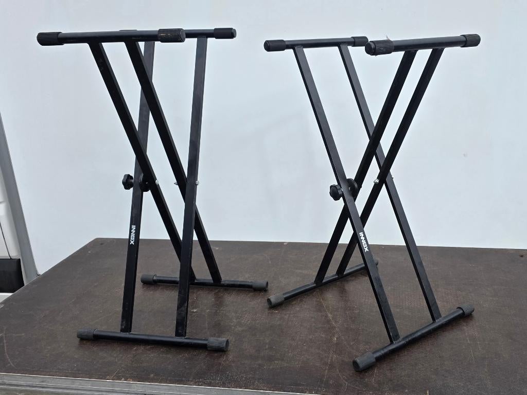 2 x Piano statief / Keyboard stand Innox, Muziek en Instrumenten, Keyboards, Ophalen, Zo goed als nieuw, Overige aantallen, Overige merken