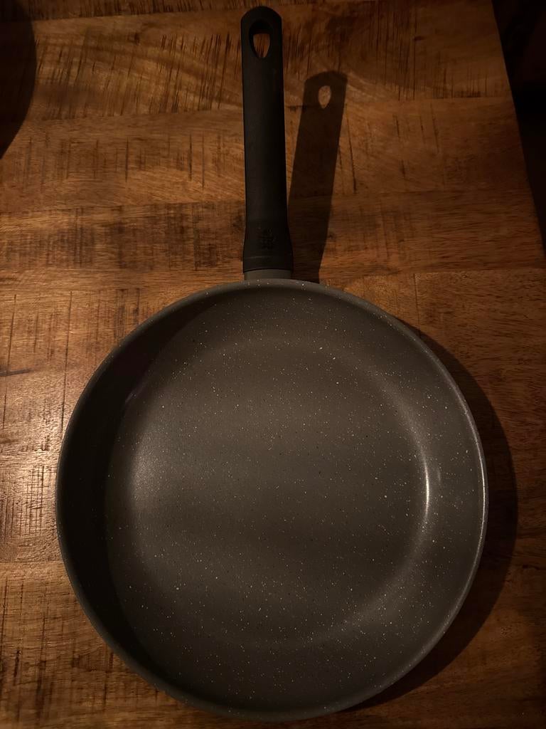 BK keramische inductie koekenpan, Gebruikt, Ophalen of Verzenden, Steen/keramiek, Grijs