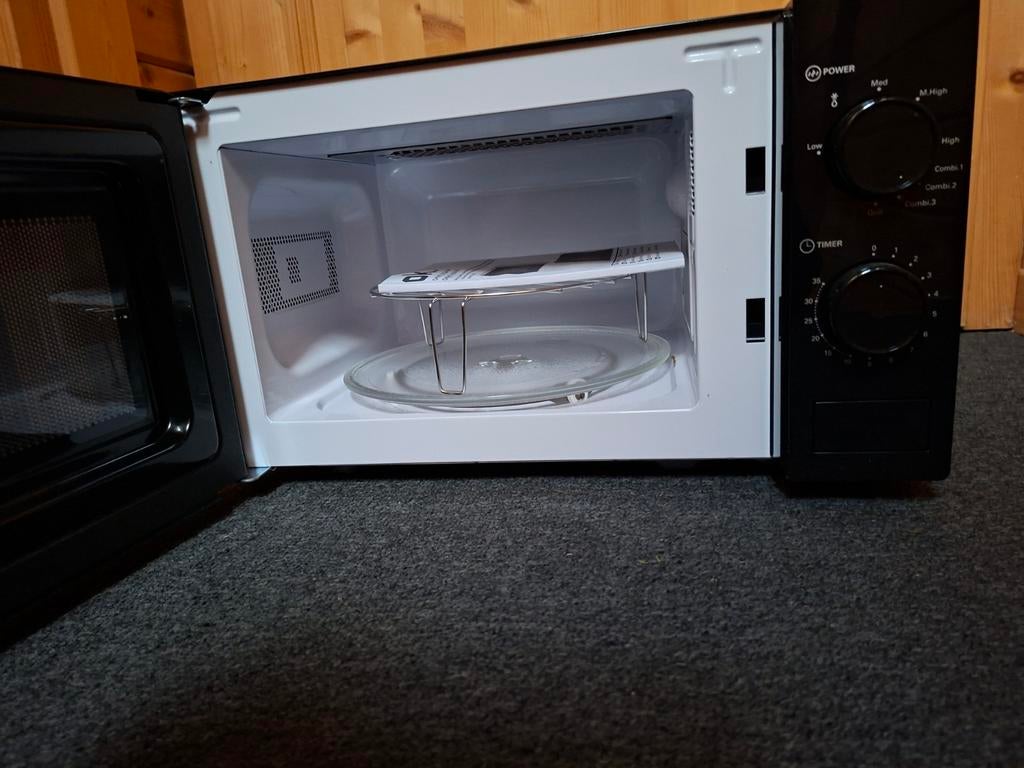 Microwave oven., Ophalen