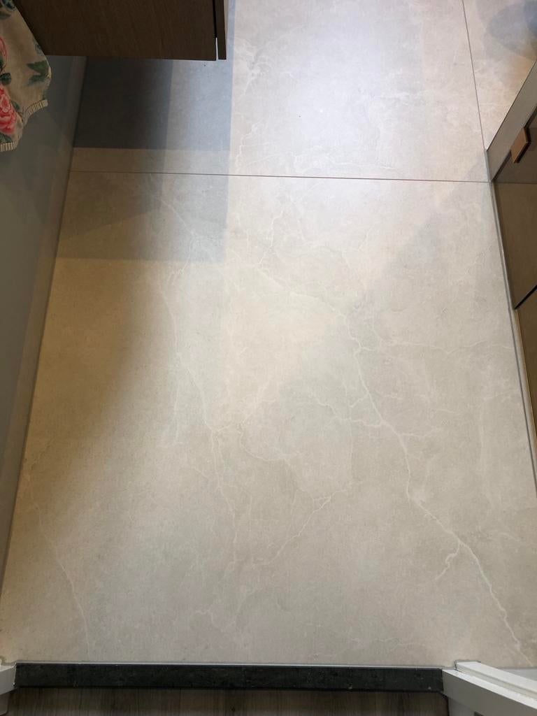 Lichtgrijze vloer-wandtegels 120x120 / 5st. 7,2m2, Ophalen, 60 cm of meer, Nieuw, 5 tot 10 m²